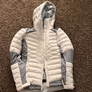 Columbia Women's Snow Jacket in White and Gray